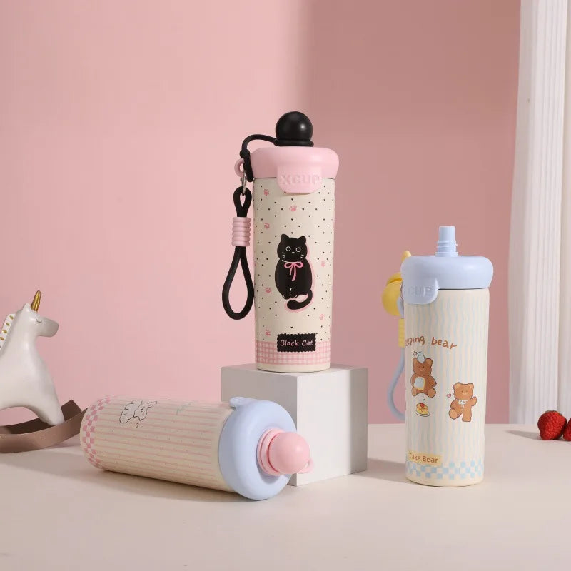 Cute Insulated Water Bottle Portable Design Ideal Gift for Friends Stylish And Convenient Carry-On Beverage Container